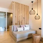 Sea View Hotel 3*